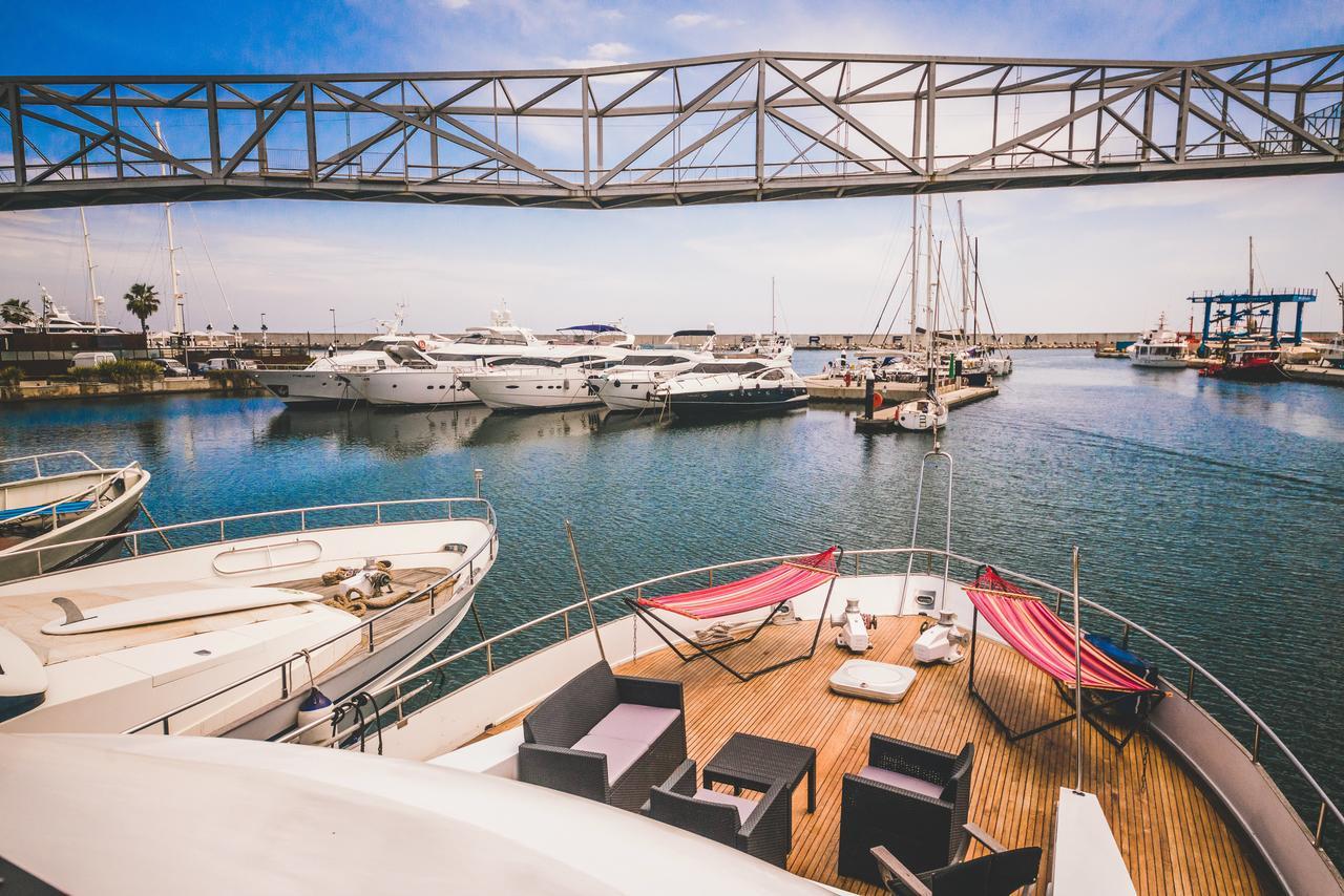 Bateau-hôtel Motor Yacht Boatel