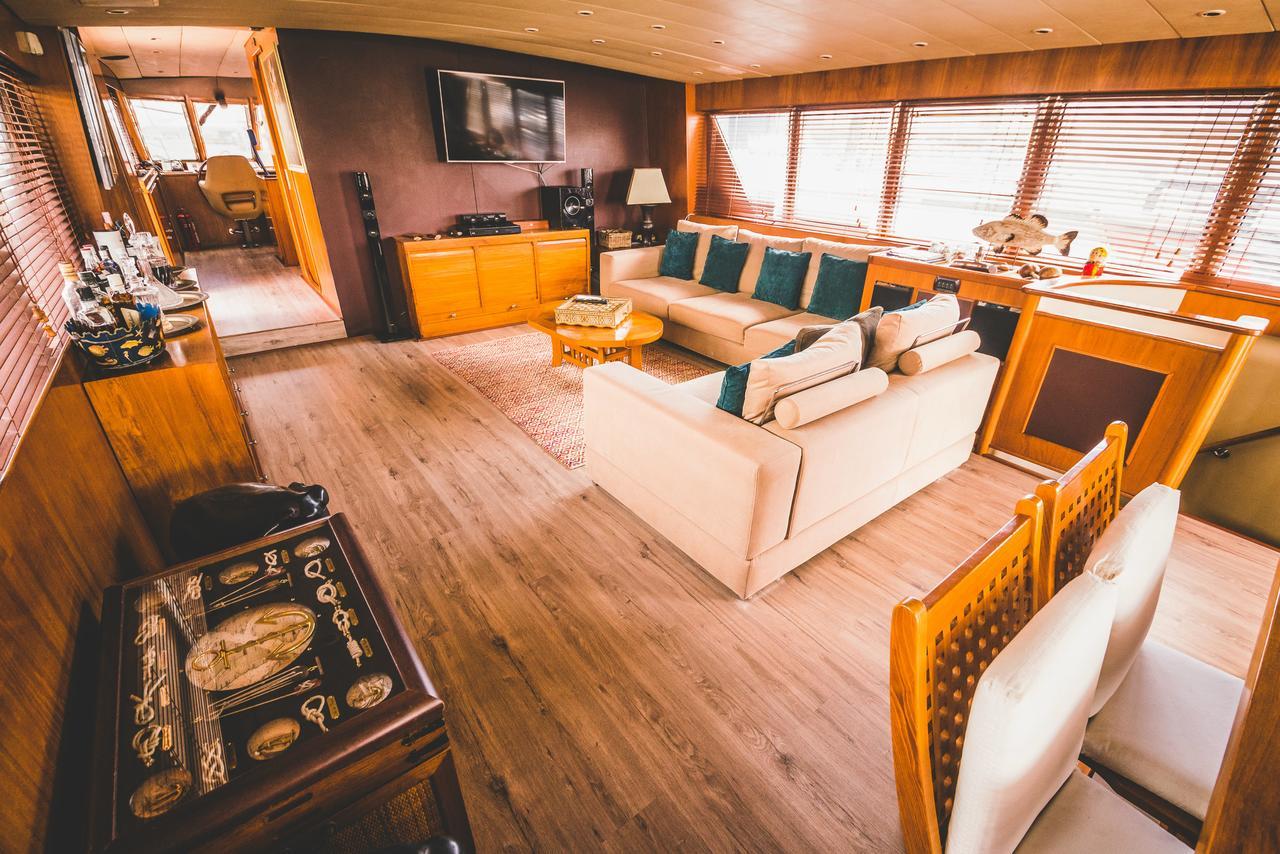 Bateau-hôtel Motor Yacht Boatel