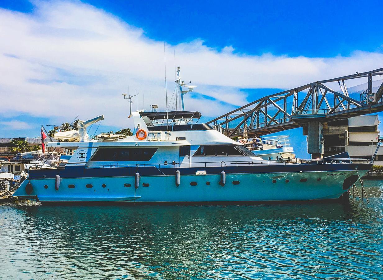 Bateau-hôtel Motor Yacht Boatel Barcelone